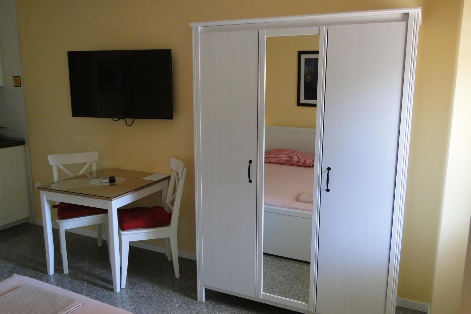 Apartments Villa Ela Umag Room photo
