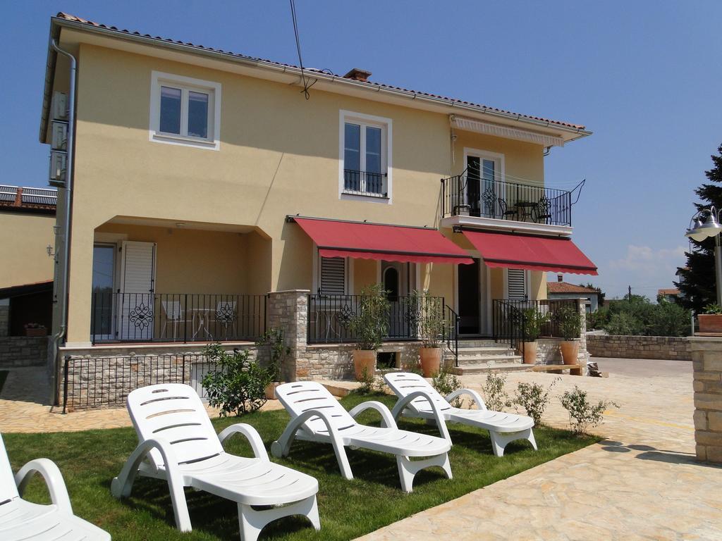 Apartments Villa Ela Umag Room photo